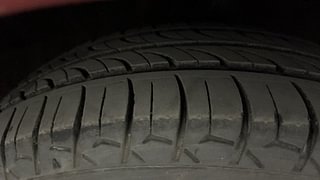 Used 2020 Hyundai Grand i10 Sportz 1.2 Kappa VTVT Petrol Manual tyres RIGHT FRONT TYRE TREAD VIEW
