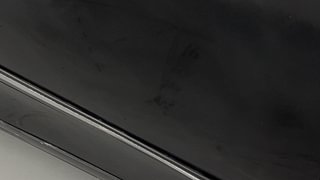 Used 2019 Mahindra XUV500 W9 Diesel Manual dents MINOR DENT