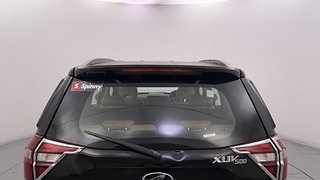 Used 2019 Mahindra XUV500 W9 Diesel Manual exterior BACK WINDSHIELD VIEW
