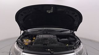 Used 2019 Mahindra XUV500 W9 Diesel Manual engine ENGINE & BONNET OPEN FRONT VIEW