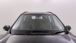 Used 2019 Mahindra XUV500 W9 Diesel Manual exterior FRONT WINDSHIELD VIEW