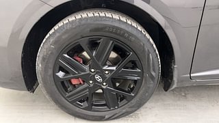 Used 2023 Hyundai Verna SX (O) 1.5 Turbo Petrol MT Petrol Manual tyres LEFT FRONT TYRE RIM VIEW