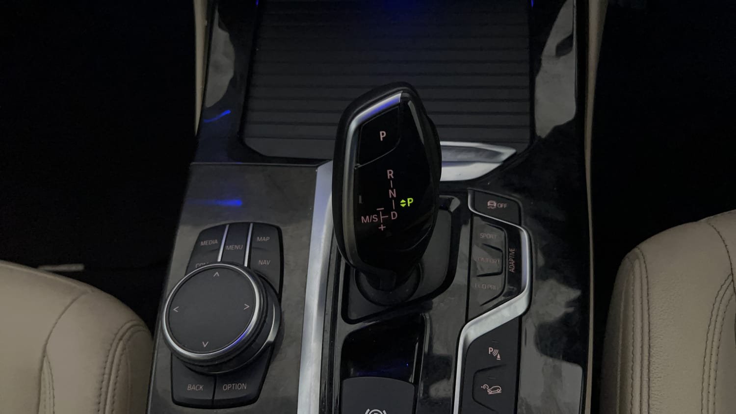 New BMW X3 interior GEAR  KNOB VIEW