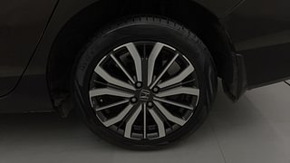 Used 2017 Honda City ZX CVT Petrol Automatic tyres LEFT REAR TYRE RIM VIEW