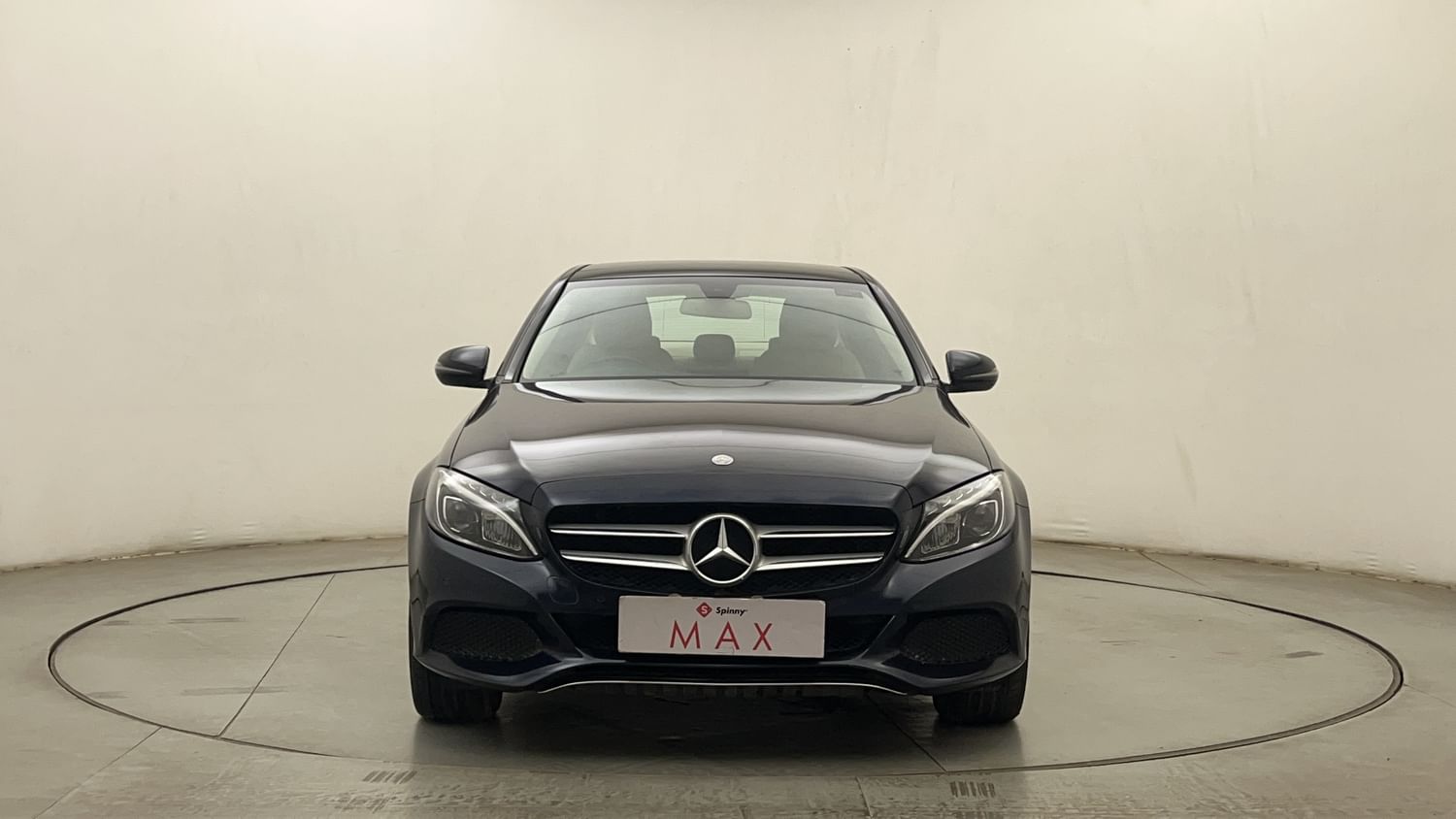 New Mercedes-Benz C-Class exterior FRONT VIEW