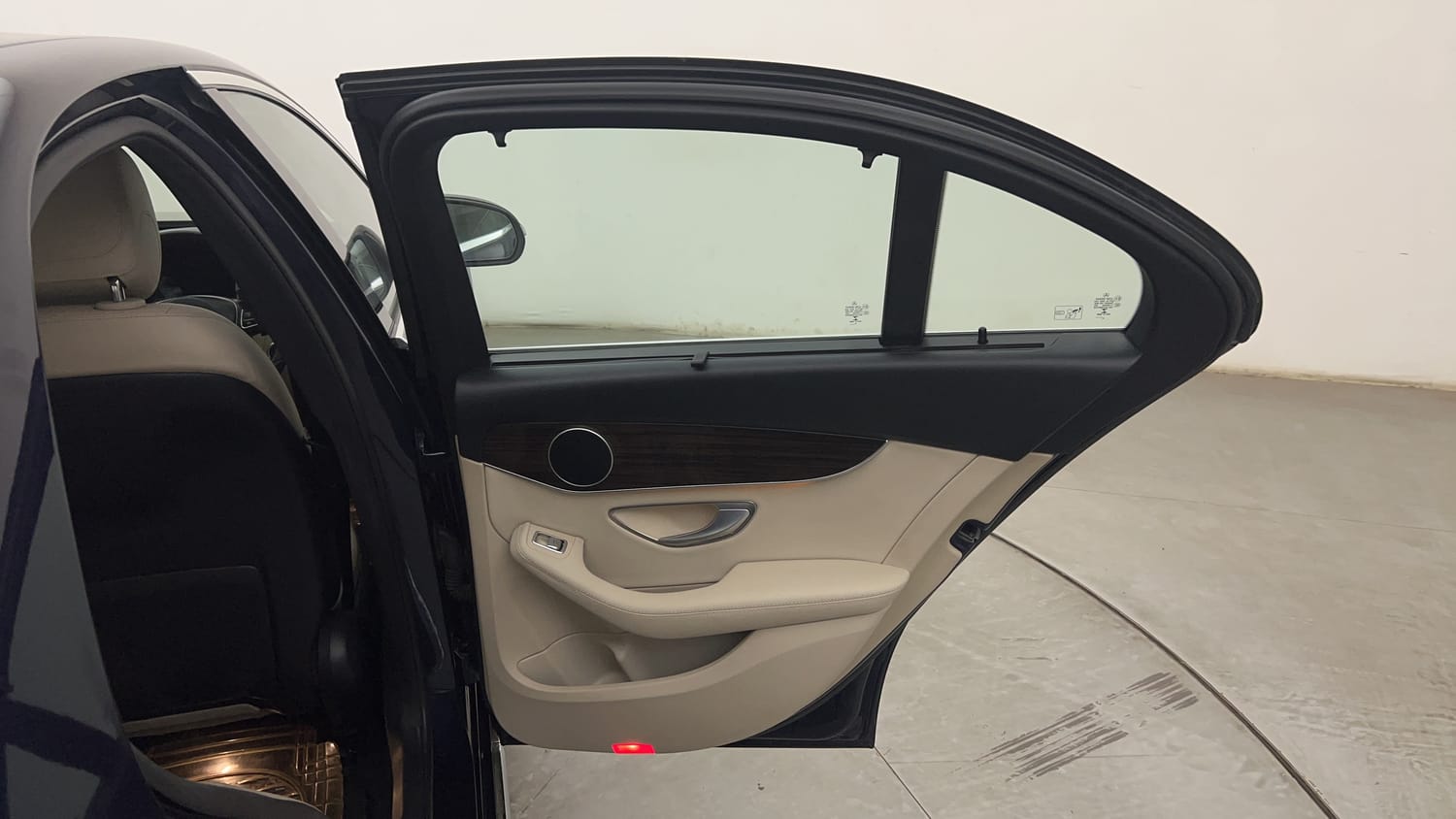 New Mercedes-Benz C-Class interior RIGHT REAR DOOR OPEN VIEW
