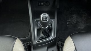 Used 2014 Hyundai Elite i20 Sportz 1.2 Petrol Manual interior GEAR  KNOB VIEW