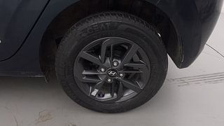 Used 2021 Hyundai Grand i10 Nios Sportz 1.2 Kappa VTVT CNG Petrol+cng Manual tyres LEFT REAR TYRE RIM VIEW