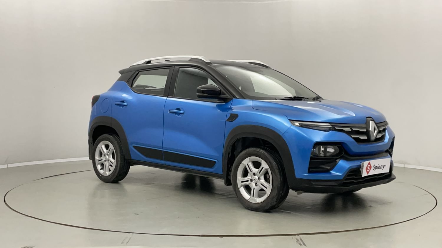 New Renault Kiger exterior RIGHT FRONT CORNER VIEW