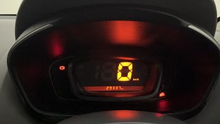 Used 2016 Renault Kwid [2017-2019] RXT 1.0 SCE Special Petrol Manual interior CLUSTERMETER VIEW