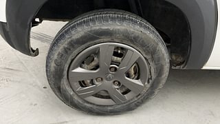 Used 2016 Renault Kwid [2017-2019] RXT 1.0 SCE Special Petrol Manual tyres RIGHT REAR TYRE RIM VIEW
