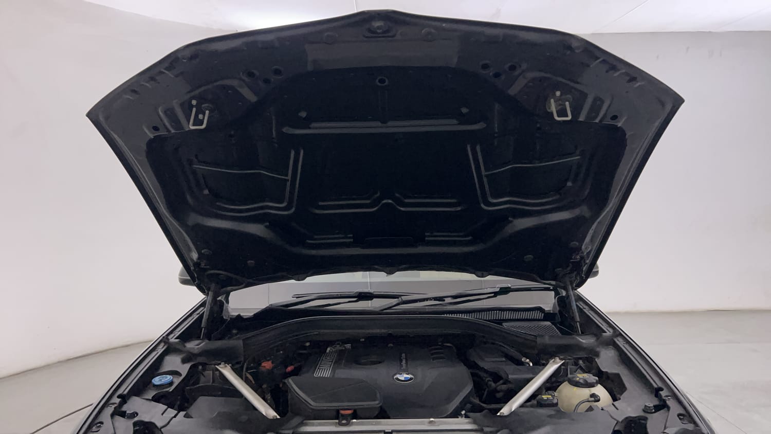 New BMW X3 engine ENGINE & BONNET OPEN FRONT VIEW