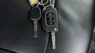Used 2014 Hyundai Elite i20 Sportz 1.2 Petrol Manual extra CAR KEY VIEW