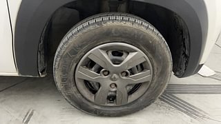 Used 2016 Renault Kwid [2017-2019] RXT 1.0 SCE Special Petrol Manual tyres RIGHT FRONT TYRE RIM VIEW