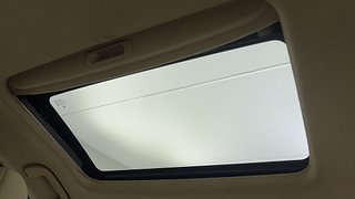 Used 2014 Honda City VX Petrol Manual top_features Sunroof