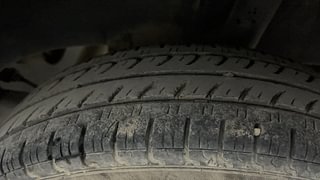 Used 2016 Renault Kwid [2017-2019] RXT 1.0 SCE Special Petrol Manual tyres LEFT REAR TYRE TREAD VIEW