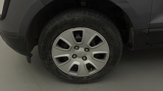 Used 2019 Ford EcoSport Trend 1.5L Ti-VCT Petrol Manual tyres LEFT FRONT TYRE RIM VIEW