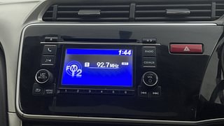 Used 2014 Honda City VX Petrol Manual top_features Integrated (in-dash) music system