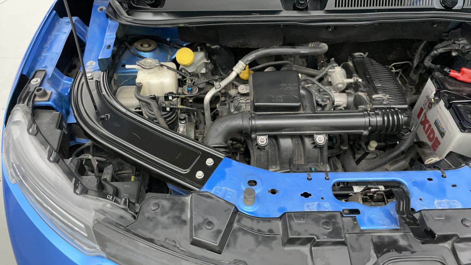 New Renault Kiger engine ENGINE RIGHT SIDE VIEW