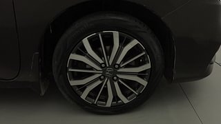 Used 2017 Honda City ZX CVT Petrol Automatic tyres RIGHT FRONT TYRE RIM VIEW