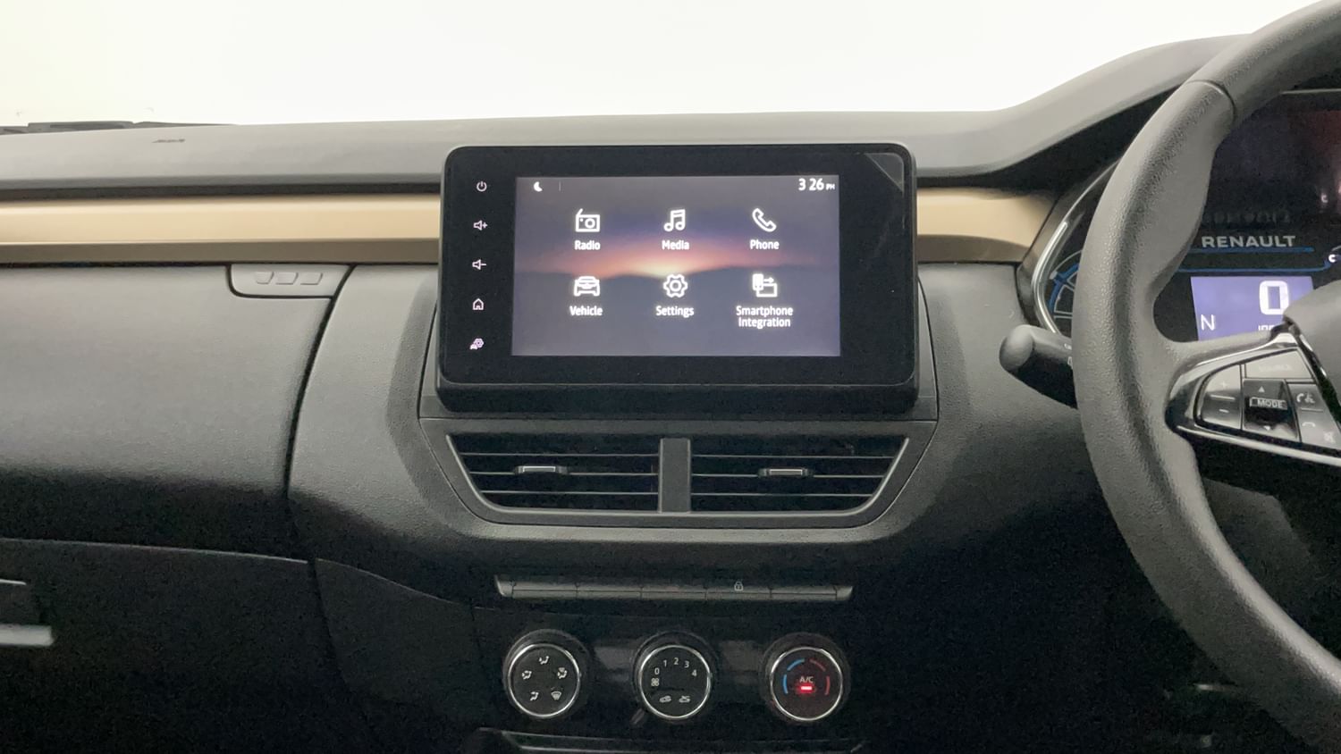 New Renault Kiger interior MUSIC SYSTEM & AC CONTROL VIEW