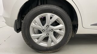 Used 2024 Maruti Suzuki Swift ZXi Petrol Manual tyres RIGHT REAR TYRE RIM VIEW