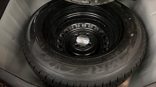 Used 2022 Honda Jazz ZX CVT Petrol Automatic tyres SPARE TYRE VIEW