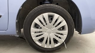 Used 2013 Maruti Suzuki Wagon R 1.0 [2010-2019] VXi Petrol Manual tyres RIGHT FRONT TYRE RIM VIEW