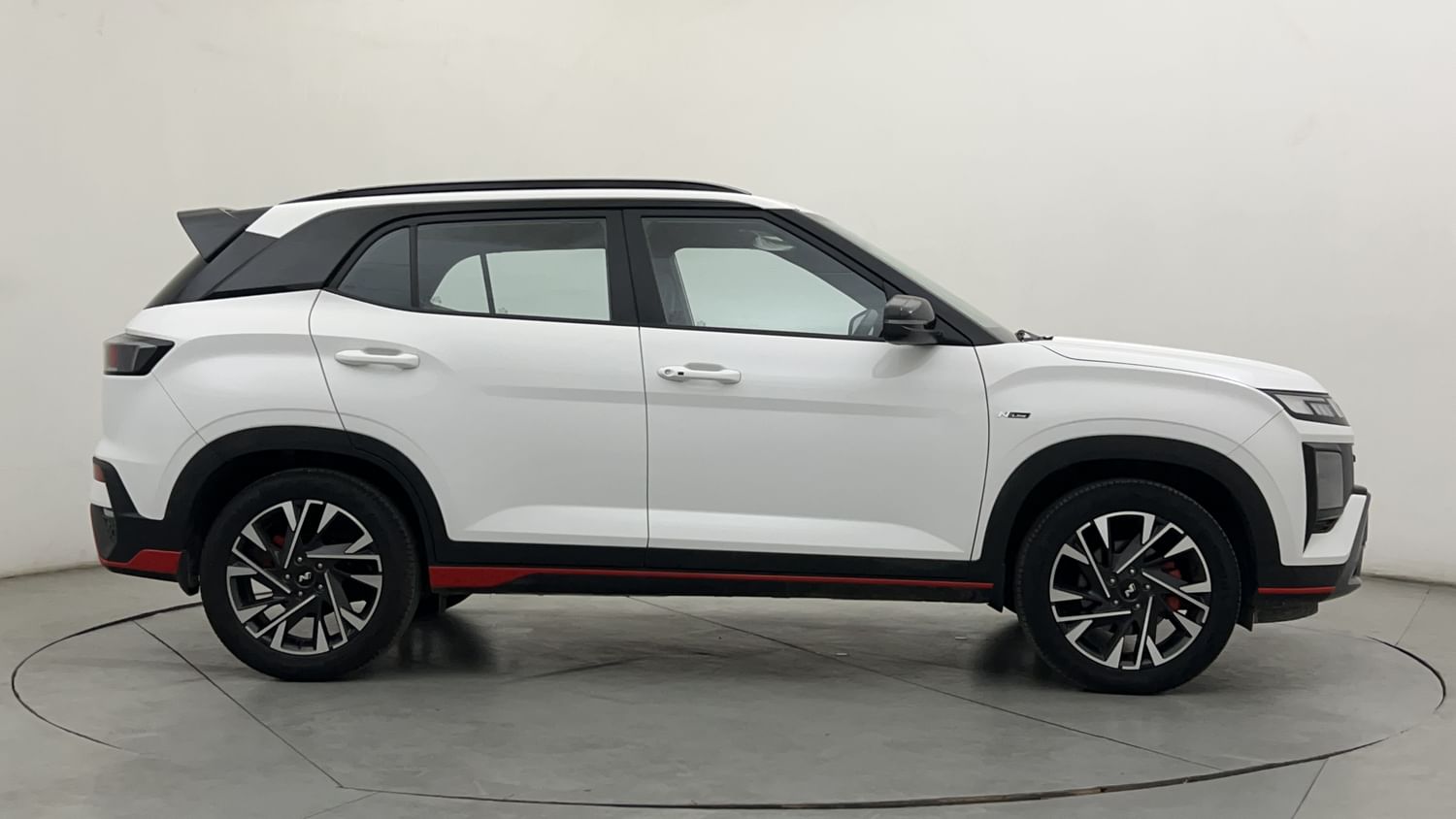 New Hyundai Creta N-Line exterior RIGHT SIDE VIEW