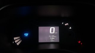 Used 2022 Renault Kwid Climber 1.0l SCE Petrol MT Petrol Manual interior CLUSTERMETER VIEW