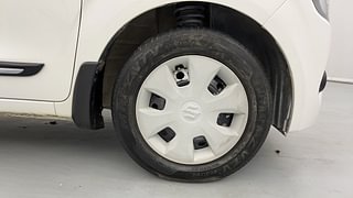 Used 2023 Maruti Suzuki Wagon R 1.2 ZXI Petrol Manual tyres RIGHT FRONT TYRE RIM VIEW