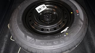 Used 2018 Jeep Compass Limited Plus 1.4 Petrol Petrol Automatic tyres SPARE TYRE VIEW
