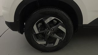 Used 2019 Hyundai Venue SX Plus 1.0 Turbo DCT Petrol Automatic tyres RIGHT REAR TYRE RIM VIEW