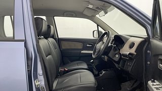 Used 2013 Maruti Suzuki Wagon R 1.0 [2010-2019] VXi Petrol Manual interior RIGHT SIDE FRONT DOOR CABIN VIEW