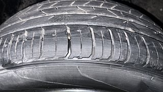 Used 2019 Hyundai Venue SX Plus 1.0 Turbo DCT Petrol Automatic tyres LEFT FRONT TYRE TREAD VIEW