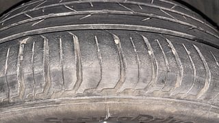 Used 2022 Skoda Slavia Style 1.0L TSI MT Petrol Manual tyres RIGHT FRONT TYRE TREAD VIEW