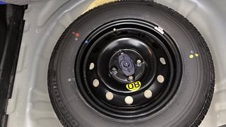 Used 2019 Maruti Suzuki Swift [2017-2020] ZDi Plus AMT Diesel Automatic tyres SPARE TYRE VIEW