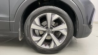 Used 2022 Volkswagen Taigun Topline 1.0 TSI MT Petrol Manual tyres RIGHT FRONT TYRE RIM VIEW