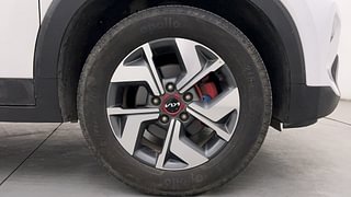 Used 2022 Kia Sonet GTX Plus 1.5 Diesel Manual tyres RIGHT FRONT TYRE RIM VIEW