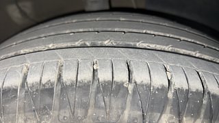 Used 2022 Kia Sonet GTX Plus 1.5 Diesel Manual tyres RIGHT FRONT TYRE TREAD VIEW