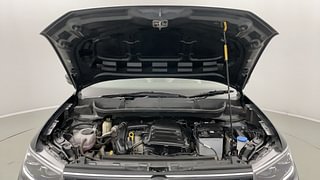 Used 2022 Volkswagen Taigun Topline 1.0 TSI MT Petrol Manual engine ENGINE & BONNET OPEN FRONT VIEW