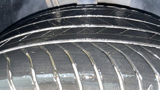 Used 2022 Volkswagen Taigun Topline 1.0 TSI MT Petrol Manual tyres RIGHT FRONT TYRE TREAD VIEW