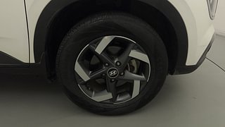 Used 2019 Hyundai Venue SX Plus 1.0 Turbo DCT Petrol Automatic tyres RIGHT FRONT TYRE RIM VIEW