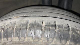Used 2022 Kia Sonet GTX Plus 1.5 Diesel Manual tyres LEFT REAR TYRE TREAD VIEW