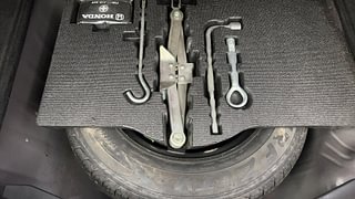 Used 2016 Honda Jazz V Petrol Petrol Manual tyres SPARE TYRE VIEW