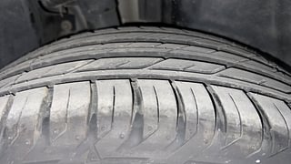 Used 2018 Jeep Compass Limited Plus 1.4 Petrol Petrol Automatic tyres RIGHT REAR TYRE TREAD VIEW