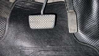 Used 2022 Honda Amaze 1.2 VX CVT i-VTEC Petrol Automatic interior PEDALS VIEW
