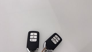 Used 2022 Honda Amaze 1.2 VX CVT i-VTEC Petrol Automatic extra CAR KEY VIEW