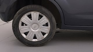 Used 2011 Ford Figo Duratorq Diesel EXI 1.4 Diesel Manual tyres RIGHT REAR TYRE RIM VIEW
