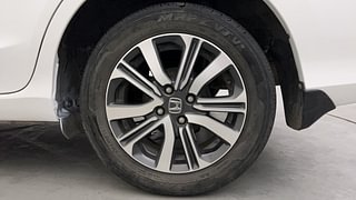 Used 2022 Honda Amaze 1.2 VX CVT i-VTEC Petrol Automatic tyres LEFT REAR TYRE RIM VIEW